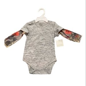 Stephan Baby “I love you Mom Printed sleeves 6-12 months